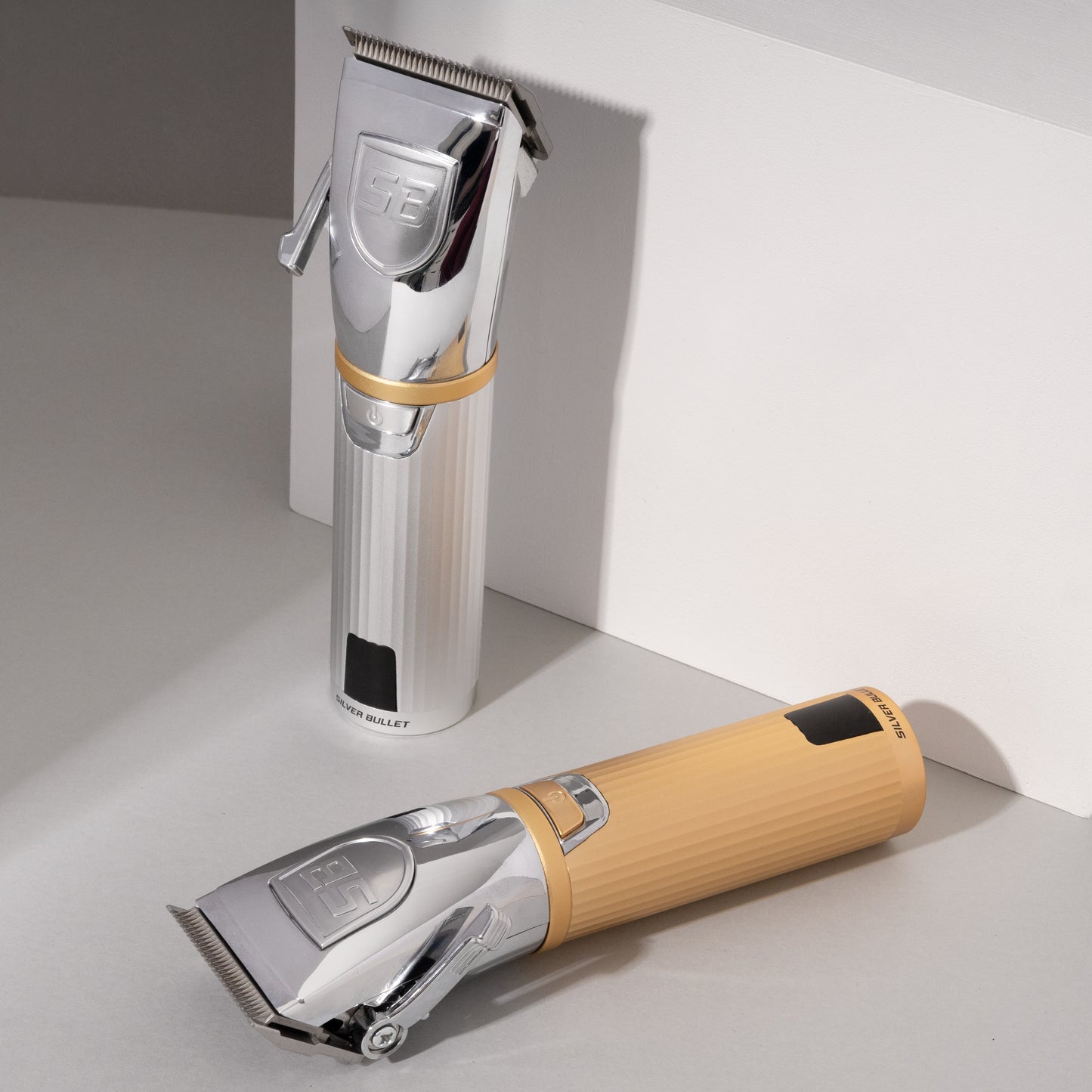 Silver Bullet Grenadier Clipper Cord/Cordless - Gold